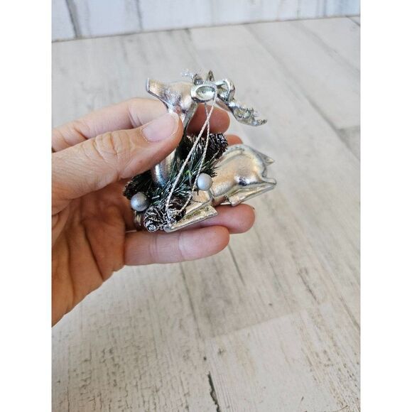 Silver reindeer wreath ornament Xmas tree - Picture 8 of 8